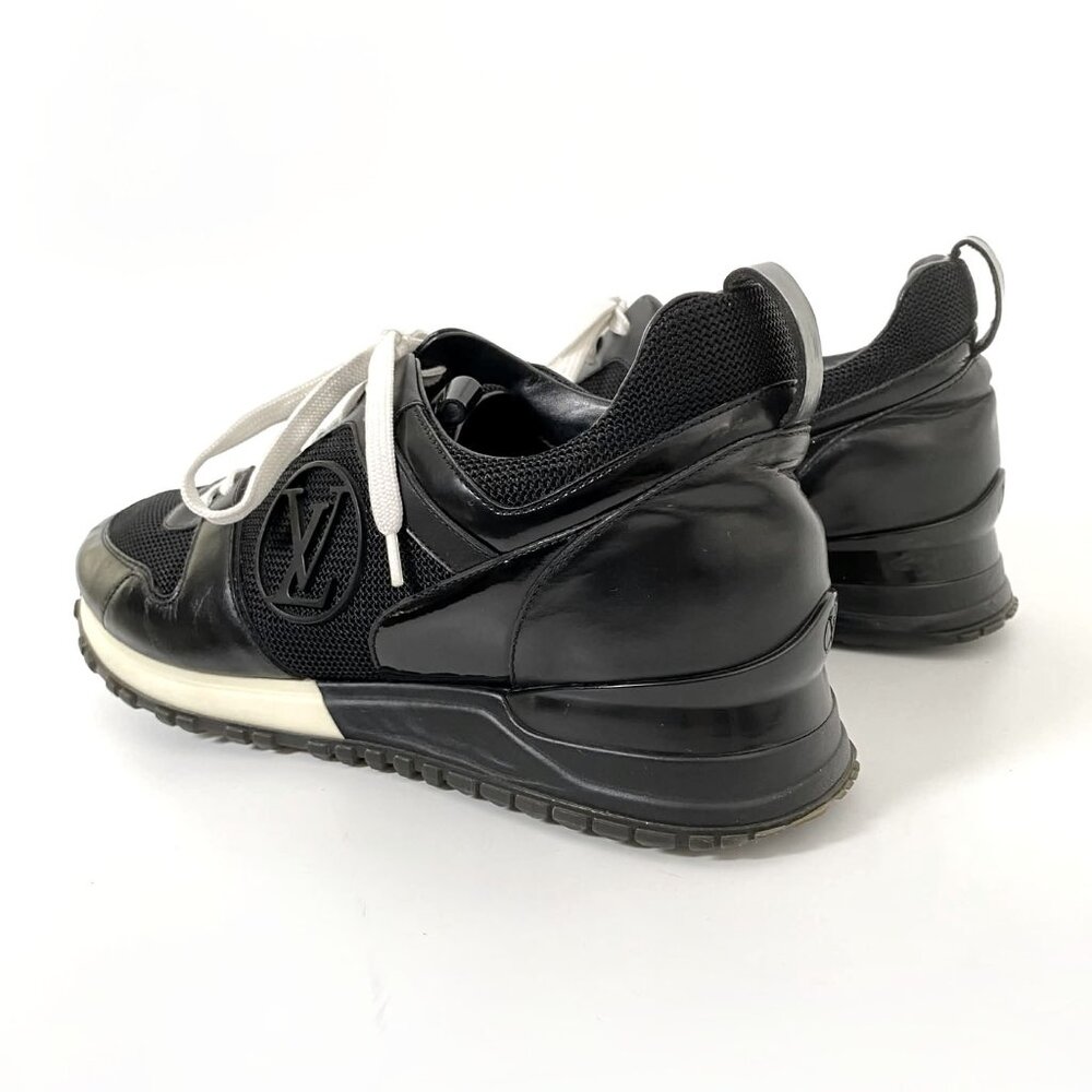 Vuitton sneakers - Run Away line - US7.5 - Picture 9 of 16